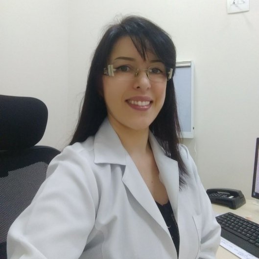 Dra. Juliana Vilani Pereira