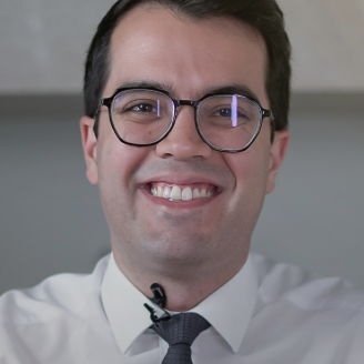 Dr. Arthur Magalhães Santos