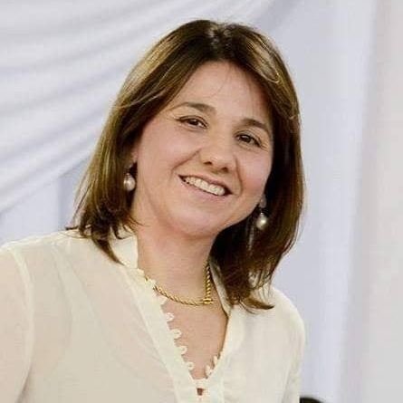 Dra. Claudia Maria Veri Toda