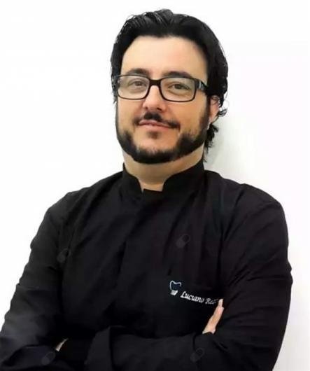 Dr. Luciano Rezende Barbosa