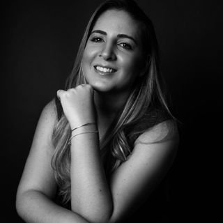Marcela Hollanda