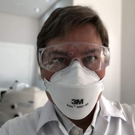 Dr. Mauricio Schirmer