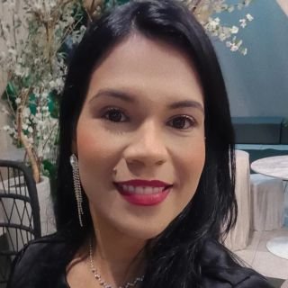 Dra. Isabella Costa