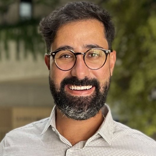 Dr. Thiago Santos