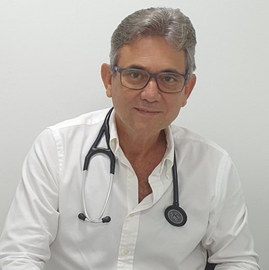 Dr. Alberto E. C. de Melo