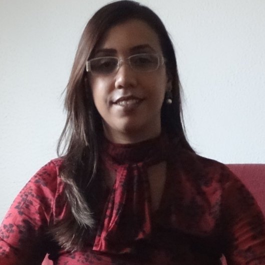 Dra. Carla Rezende Dias