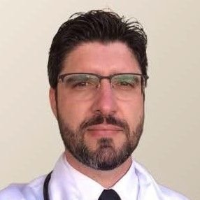 Dr. Carlos Eduardo Gomes Vieira