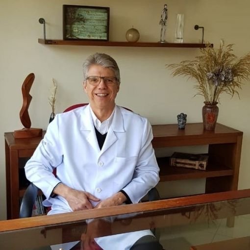 Dr. Emerson Nogueira Prado