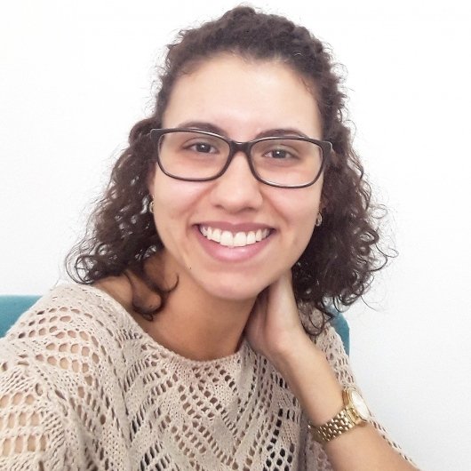Keise Fernanda Aguiar Almeida