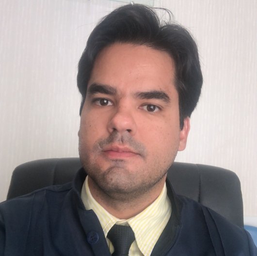 Dr. Felipe Prado