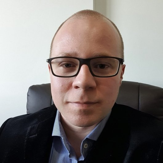 Dr. Marcelo Simi Czykiel