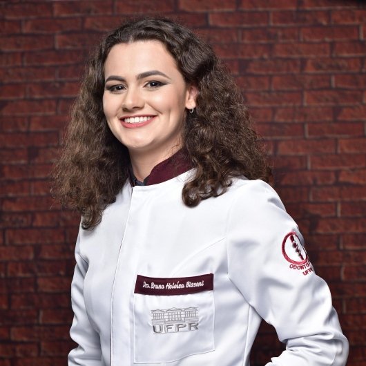 Dra. Bruna Bissoni