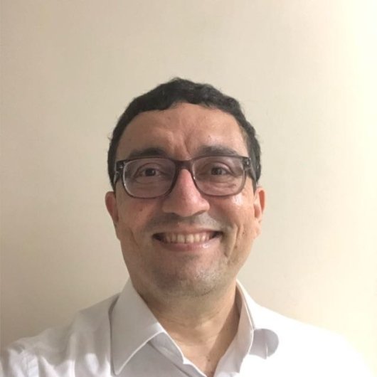Prof. Elias Ferreira De Melo Junior