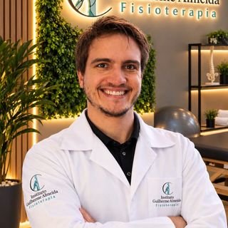 Dr. Guilherme Caparica de Almeida