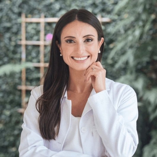 Dra. Fernanda Lellis Pimentel Maksoud