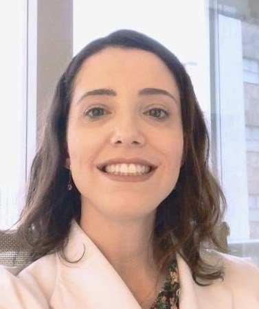 Dra. Luciana Ferrugem Cardoso