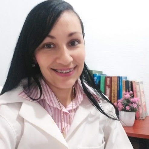Dra. Valéria Miranda