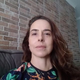 Dra. Fulvia Paula Campos de Araújo