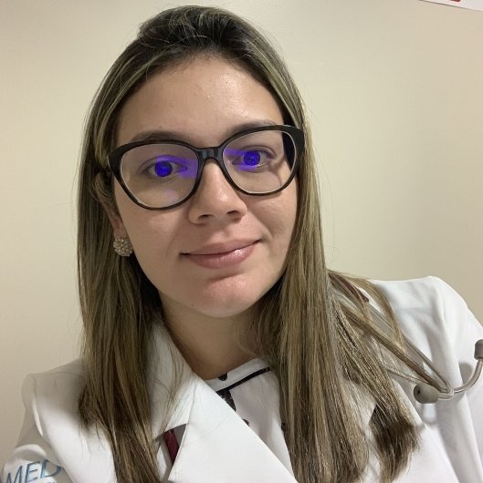 Dra. Luana Escórcio Lima Melo