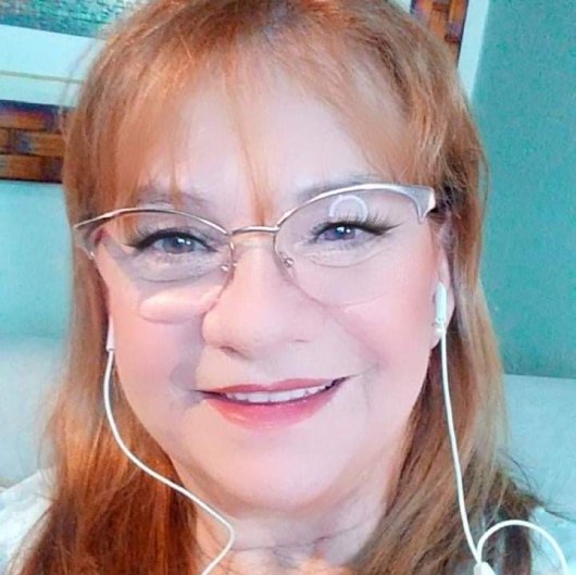 Dra. Tânia Doutel