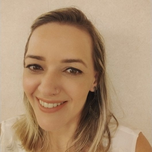Prof. Angélica Vilasboa