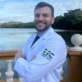 Dr. Guilherme Azevedo Souza