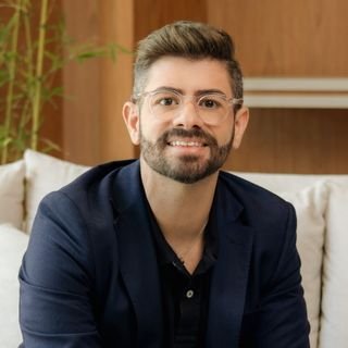 Dr. Natan Moreira