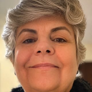Dra. Maria Eduarda Magalhães Castro