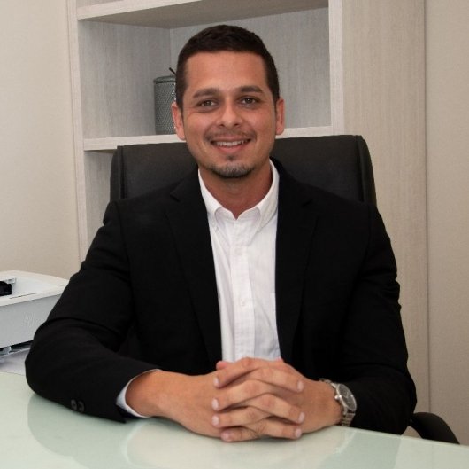 Dr. Giuliano Santos Borges