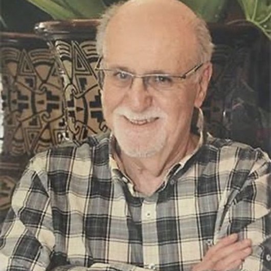Dr. Jorge Naufal