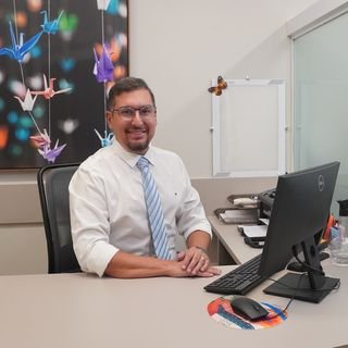 Dr. Rodrigo Valença