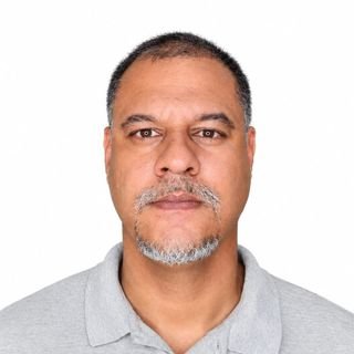 Dr. Rodrigo Leite