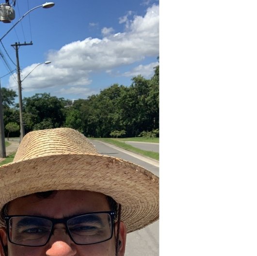 Dr. Gabriel Bessa