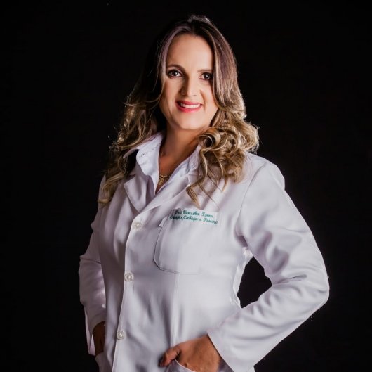 Dra. Veruska Tavares Terra Martins da Silva