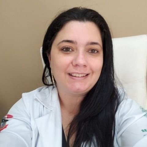 Dra. Camila Trento
