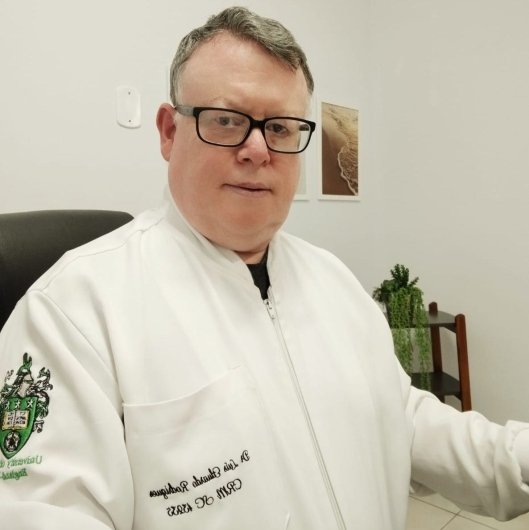 Dr. Luis Eduardo Rodrigues