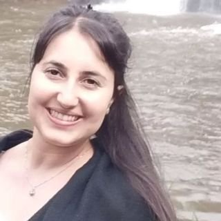 Júlia Francisca Vasconcelos Santiago