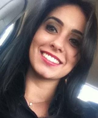 Flavia Neves Ferreira