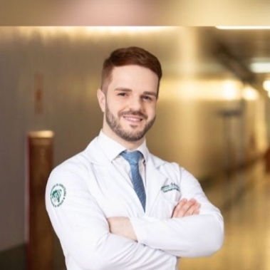 Dr. Eduardo Batista Schneider