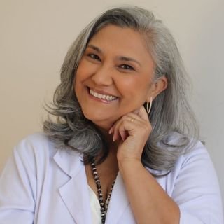Dra. Livia Barboza Formiga