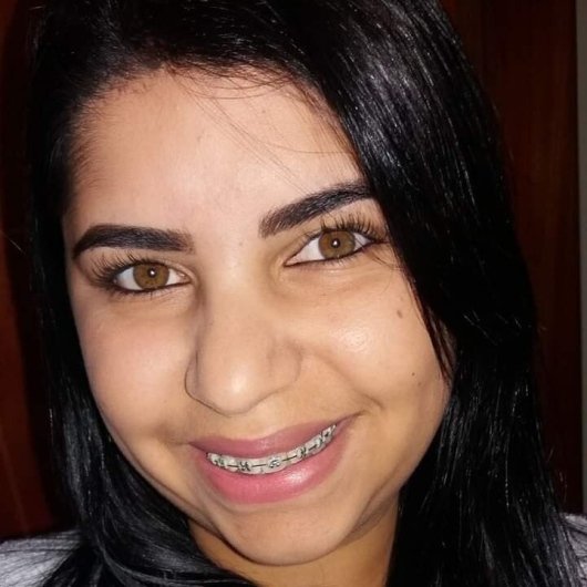 Dra. Michele Soares de Oliveira Elidio