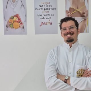 Dr. Daniel de Barros