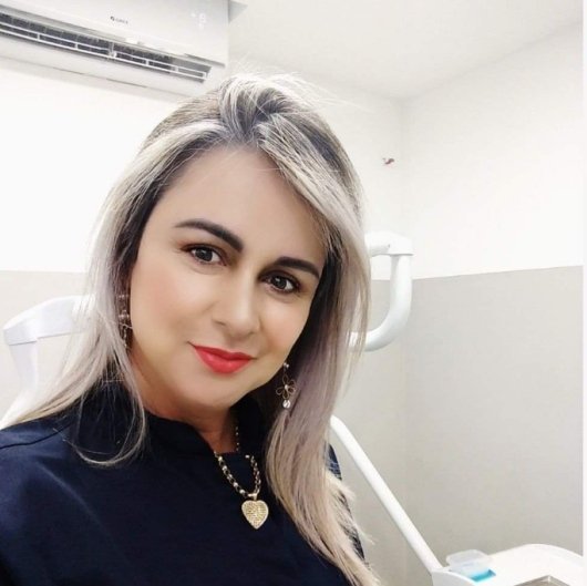 Dra. Fabrina de Vargas Teixeira