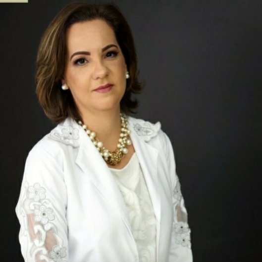 Dra. Andreia Neri Ferreira Sathler