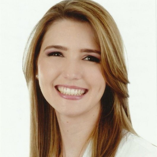 Dra. Patricia Sales