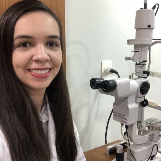 Dra. Marina Souza Rocha Falcão