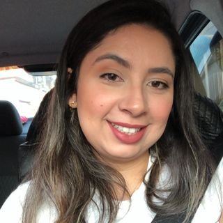Andressa da Silva Brassaroto de Souza