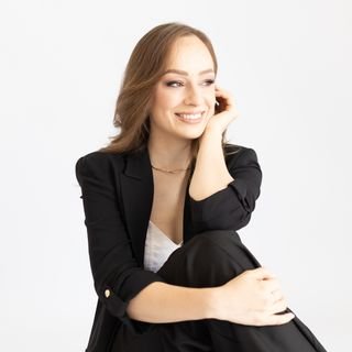 Dra. Daniela Lorenzi