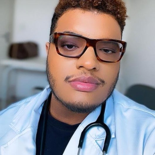 Dr. André Lucas Silva