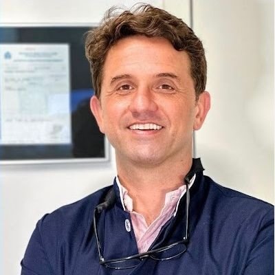Dr. Leonardo Etchatz